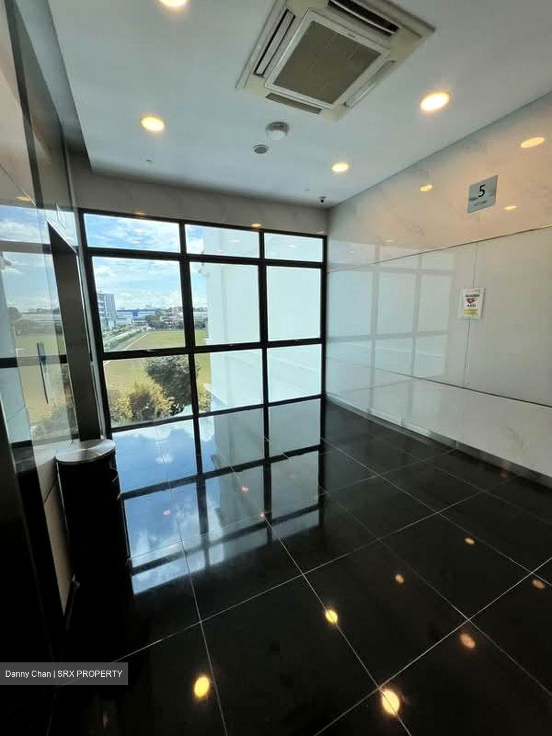 Link@amk (D20), Factory #532394831
